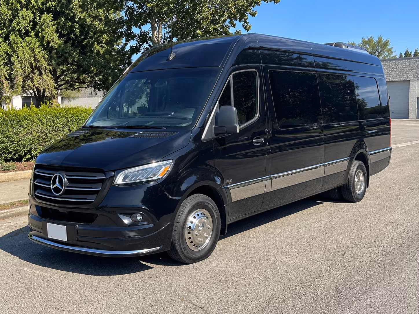 find the perfect transportation for your next private event 5